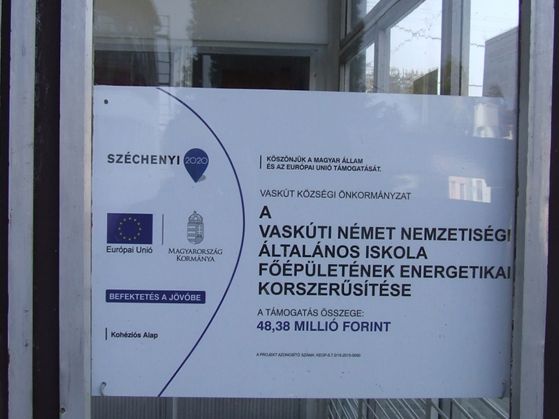 Széchenyi 2020 táblák